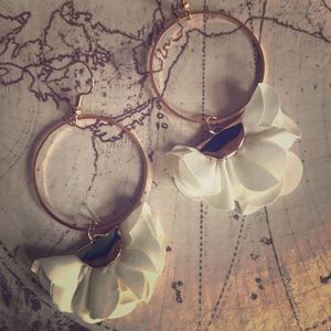 •3 PAIRS You pick Colors• Boutique Flower Earrings